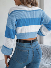 Load image into Gallery viewer, Color Block Hippie Cropped Sweater
