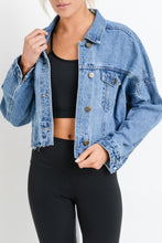 Load image into Gallery viewer, Sky Blue Medium Wash Chunky Cropped Denim Jacket
