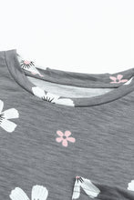 Load image into Gallery viewer, Gray Floral Cap Sleeve T-Shirt with Pocket | Tops/Tops &amp; Tees
