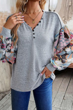 Load image into Gallery viewer, V Neck Top | Gray Floral Lantern Sleeve Patchwork Blouse
