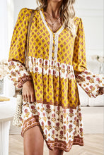 Load image into Gallery viewer, Womens Long Sleeve Dress | Printed V-Neck Long Sleeve Dress | Dress
