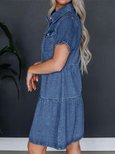 Load image into Gallery viewer, Pocketed Button Up Denim Dress
