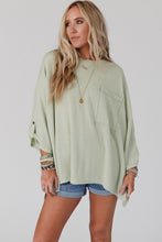 Load image into Gallery viewer, Oversized Top | Green Ribbed Roll-Tab Sleeve Chest Pocket
