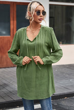 Load image into Gallery viewer, V Neck Blouse | Green Casual Pleated Textured Top
