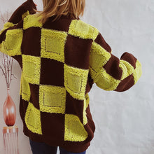 Load image into Gallery viewer, Checkered Long Sleeve Sweater
