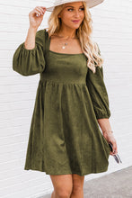 Load image into Gallery viewer, Jungle Green Suede Square Neck Puff Sleeve Dress
