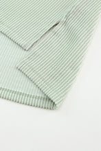 Load image into Gallery viewer, Oversized Top | Green Ribbed Roll-Tab Sleeve Chest Pocket
