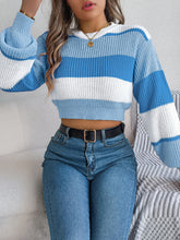 Load image into Gallery viewer, Color Block Hippie Cropped Sweater
