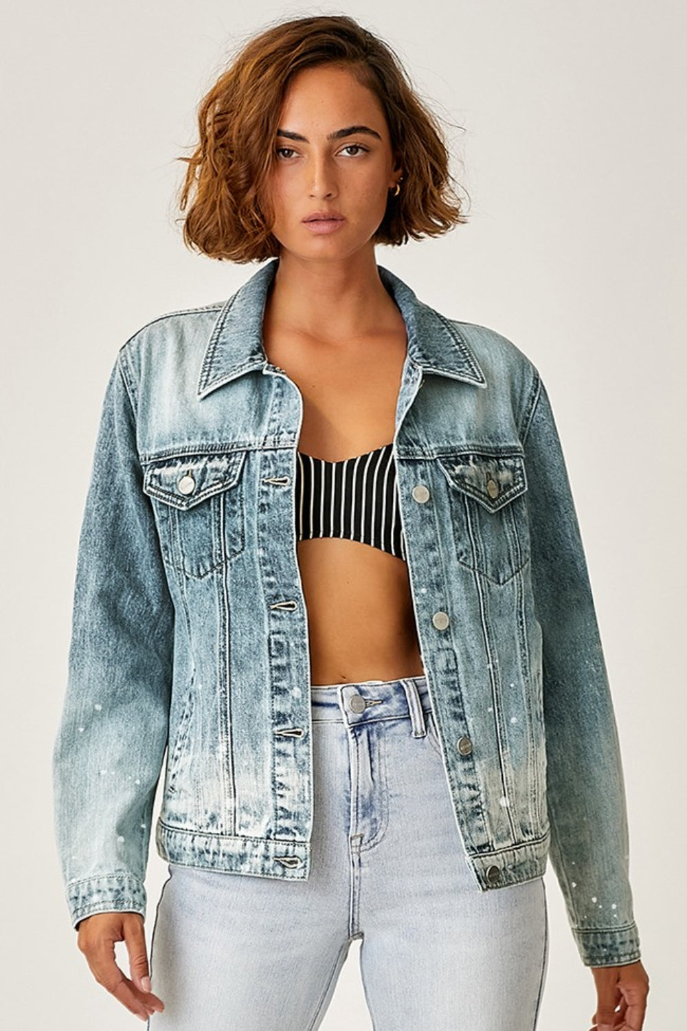 RISEN Button Up Ombre Washed Jacket | blue jean jacket