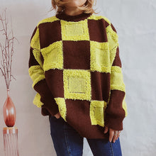 Load image into Gallery viewer, Checkered Long Sleeve Sweater
