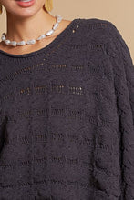 Load image into Gallery viewer, Black Cable Knit Cropped Sweater
