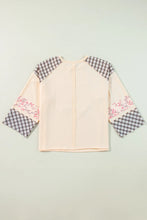 Load image into Gallery viewer, Plaid Heart Long Sleeve Blouse
