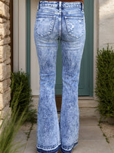 Load image into Gallery viewer, Distressed Button-Fly Bootcut Jeans with Pockets | Blue Jeans
