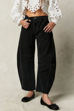 Load image into Gallery viewer, Pocketed Wide Leg Jeans with Buttons
