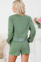 Load image into Gallery viewer, Shorts Set | Green Fleece Two-piece Cropped Pullover Shorts
