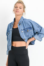 Load image into Gallery viewer, Sky Blue Medium Wash Chunky Cropped Denim Jacket | Outerwear/Denim jackets
