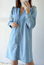 Load image into Gallery viewer, Myosotis Ruffled V Neck Buttoned Shift Denim Dress
