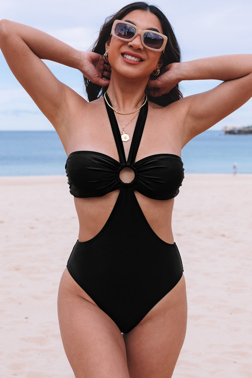 Black Halter O-ring Ruched Bust One Piece Swimsuit | Swimwear/One Piece Swimsuit