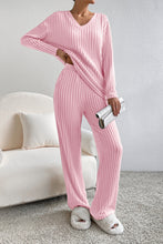 Load image into Gallery viewer, Two Piece Activewear Set | Pink Knit V Neck Slouchy Pants Set
