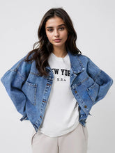 Load image into Gallery viewer, Pocketed Button Up Denim Top
