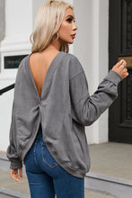 Load image into Gallery viewer, Gray Exposed Seam Twist Open Back Oversized Sweatshirt
