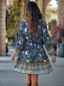 Womens Dress-Bohemian V-Neck Long Sleeve Dress | Dresses/Midi Dresses