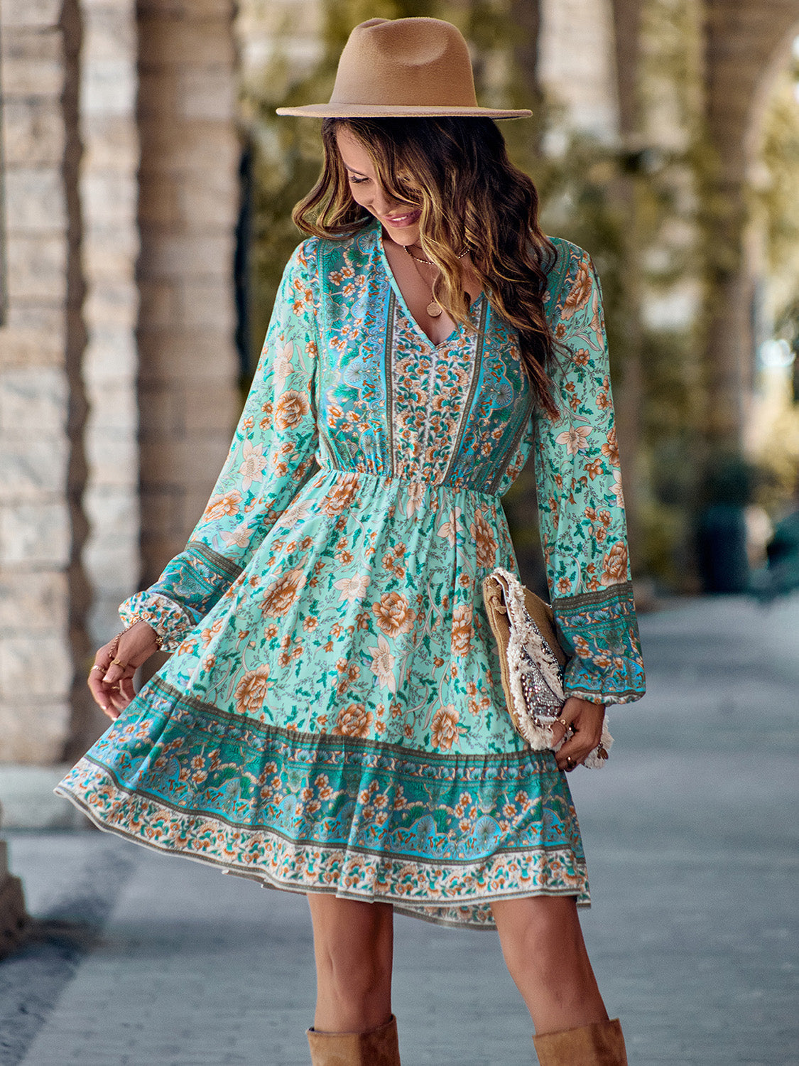 Womens Dress-Bohemian V-Neck Long Sleeve Dress | Dresses/Midi Dresses