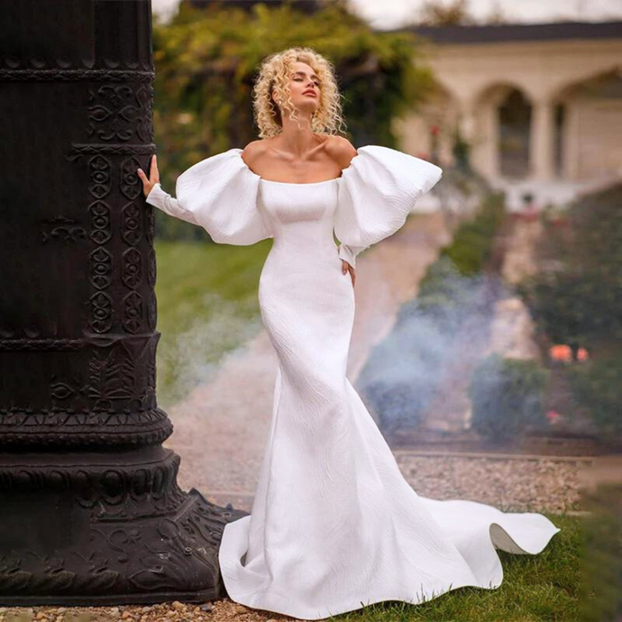 Mermaid Long Sleeve Wedding Dress-Exquisite Square Collar Dress