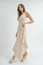 Load image into Gallery viewer, Maxi Dress With Slit
