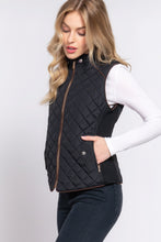 Load image into Gallery viewer, Suede Quilted Padding Vest
