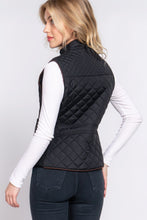 Load image into Gallery viewer, Suede Quilted Padding Vest
