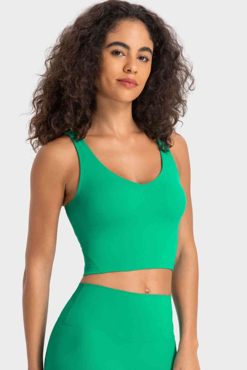 Womens Activewear-Deep V-Neck Crop Sports Bra | Activewear/Activewear Sets