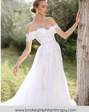 Load image into Gallery viewer, Beach Wedding Dress-Off Shoulder Sweetheart Beach Wedding Dress | Wedding Dresses

