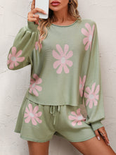 Load image into Gallery viewer, Womens Short Set-Floral Print Knit Top Tie Front Sweater Shorts Set
