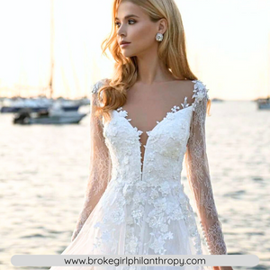 Lace Wedding Dress-V-Neck Detachable Train Wedding Dress | Wedding Dresses