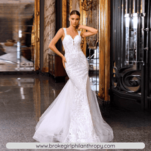 Load image into Gallery viewer, Mermaid Wedding Dress-Lace Vintage Wedding Dress Detachable Train | Wedding Dresses
