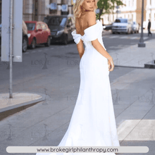 Load image into Gallery viewer, Mermaid Beach Wedding Dress-Off Shoulder Satin Wedding Dress | Wedding Dresses
