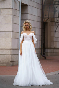 Off the Shoulder Wedding Dress-A Line V Neck Lace Bridal Gown