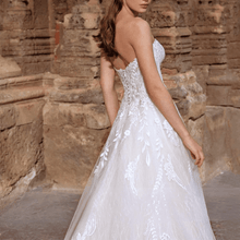 Load image into Gallery viewer, Beach Wedding Dress-Sexy Sweetheart Tulle Beach Wedding Dress | Wedding Dresses
