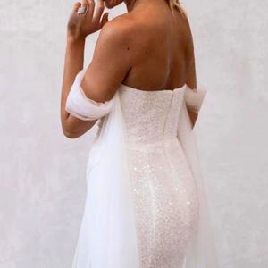 Sexy Mermaid Wedding Dress in Off Shoulder Design with Beading
