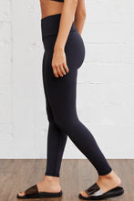 Load image into Gallery viewer, Black Arched Waist Seamless Active Leggings | Activewear/Yoga Pants
