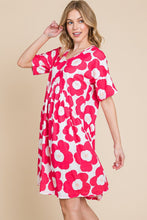 Load image into Gallery viewer, Floral Print Dress | Flower Print Ruched Dress
