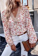 Load image into Gallery viewer, V-Neck Blouse | White Floral Long Sleeve Lace
