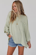 Load image into Gallery viewer, Oversized Top | Green Ribbed Roll-Tab Sleeve Chest Pocket
