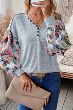 Load image into Gallery viewer, V Neck Top | Gray Floral Lantern Sleeve Patchwork Blouse
