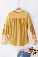 Load image into Gallery viewer, Beige Floral Colorblock Balloon Sleeve Exposed Seam Top | Tops/Long Sleeve Tops
