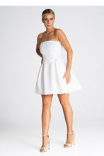 Load image into Gallery viewer, Strapless Pleated Cocktail Dress with Zipper Back
