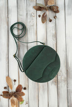 Load image into Gallery viewer, Italian Made Vintage Leather Handbag
