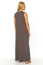 Load image into Gallery viewer, Sweetheart Maxi Dress with Thick Shoulder Straps
