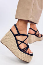 Load image into Gallery viewer, Platform Strappy Sandals
